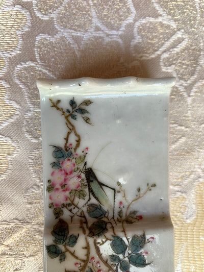 Antique Chinese Famille Rose Porcelain Hand-Painted Brush Stand Rare Vase